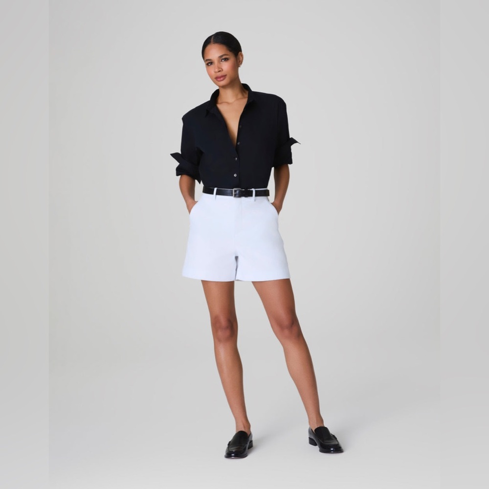 SPANX Supersmooth Stretch Twill 5" Shorts